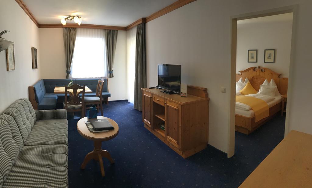 Hotel Brückenwirt St. Johann im Pongau Zimmer foto